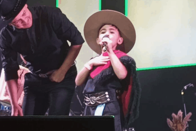 Luiam Basco, nene de ocho años de Villa Fiorito, debutó en el Gran Rex este sábado.