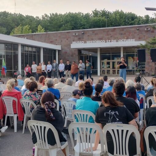 Los concejales se hicieron presentes en la Quinta 17 de octubre para reconocer a los vecinos de San Vicente.