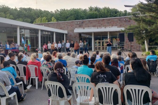 Los concejales se hicieron presentes en la Quinta 17 de octubre para reconocer a los vecinos de San Vicente.