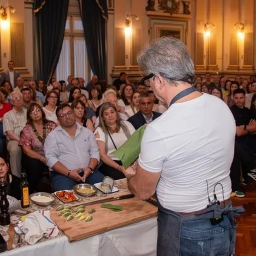 Crusta será uno de los comercios de Lomas de Zamora adheridos.