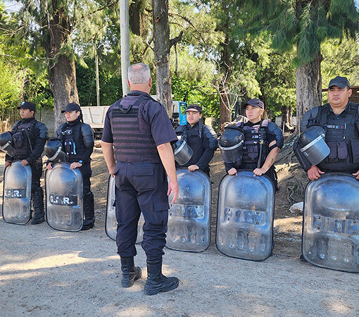 Limpieza del predio clausurado