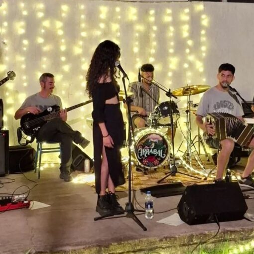 La función de teatro de la compañía artística Tatam será en Saavedra 111, San Vicente, con entrada a la gorra.