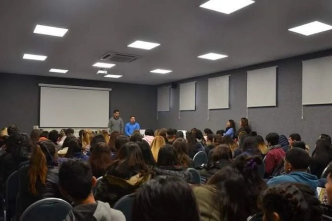 No hay fecha confirmada sobre el inicio del ciclo lectivo en Lomas de Zamora.