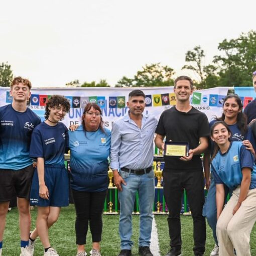 La entrega de premios de la Liga Municipal de San Vicente se realizó en el polideportivo Padre Múgica.