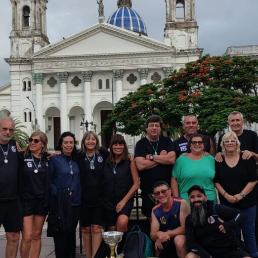 El equipo de newcom de La Española de San Vicente trajo nuevamente el primer puesto en el Torneo de la Ciudad de Parana.