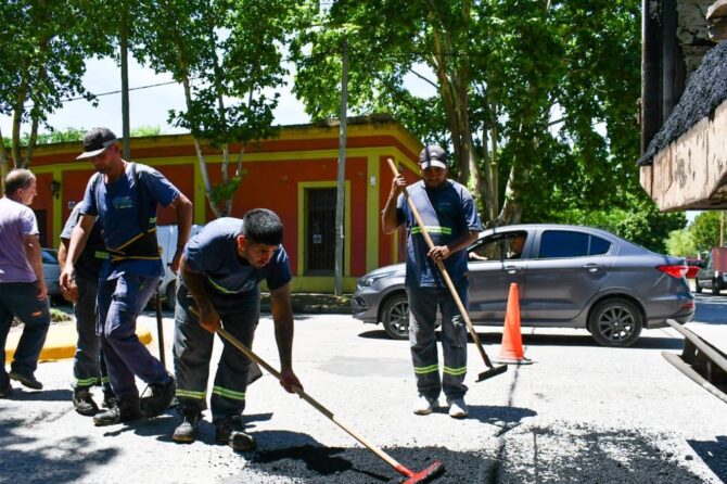 El intendente de San Vicente Nicolás Mantegazza destacó que retomaron la obra en Domselaar.