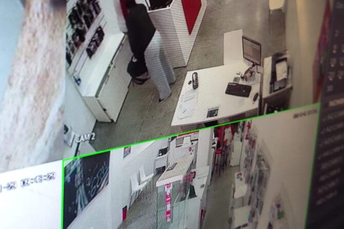 El personal de la Comisaria de San Vicente dio con el sospechoso por el robo de 20 celulares del comercio