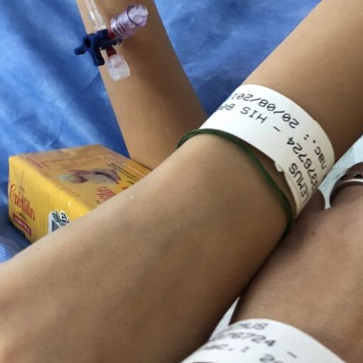 Ciro durante una de las internaciones vinculadas a su tratamiento por Talasemia Mayor, enfermedad que lo obliga a recibir transfusiones de sangre de forma regular.