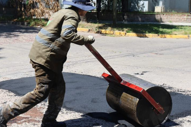 Las cuadrillas trabajaron en Reconquista y Origone, Monte Grande.