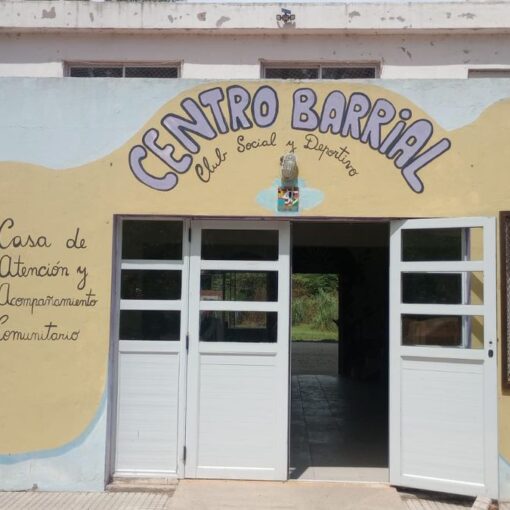 Abren talleres gratuitos en el centro barrial San Mateo de San Vicente.