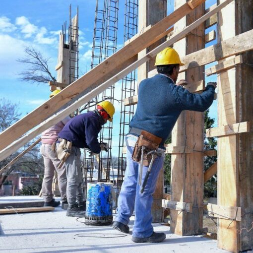 La construcción continúa sintiendo el impacto de la falta de obra pública nacional.