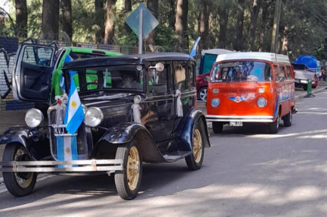El domingo 15 de marzo se llevará a cabo una caravana de autos clásicos en Monte Grande.