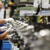 La industria no encuentra piso. Según el INDEC, retrocedió un 3,9% interanual en diciembre pasado.