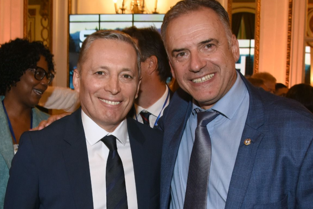 El intendente Fernando Gray junto al presidente de Uruguay, Yamandú Orsi.