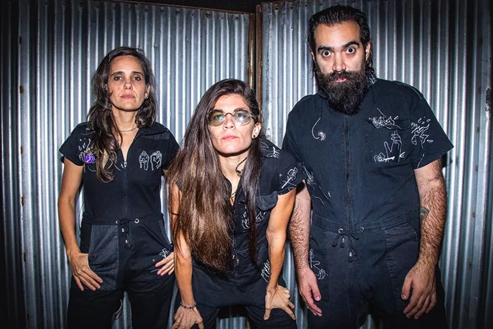 Amor Elefante tocará en Lomas de Zamora, antes del cierre de Eruca Sativa.