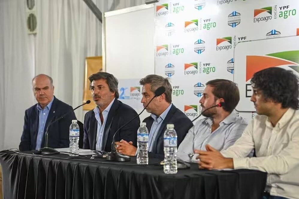 El Gobierno le pidió al campo acelerar la inversión: Es ahora.