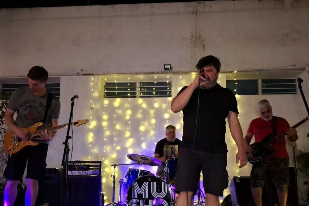 En la noche del viernes se desarrollará un torneo de truco en Alejandro Korn.