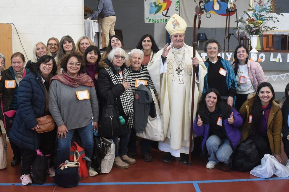 Encuentros organizados por la Acción Católica y la Liga de Madres de Familia en el marco del Día Internacional de la Mujer, en Adrogué.