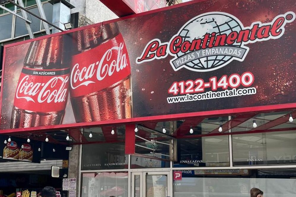 La pizzería La Continental, ubicada en Laprida 267, cerró sus puertas tras años de funcionamiento en el centro de Lomas de Zamora.