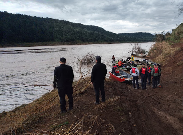 Hallan cuerpo de joven desaparecido en el río Uruguay 2 Hallan cuerpo de joven desaparecido en el río Uruguay