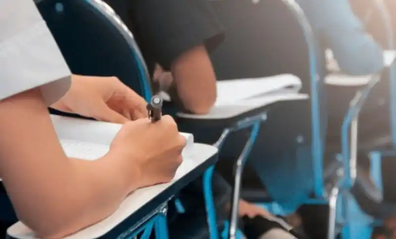 Familias con deudas podrán conservar vouchers educativos 2 Familias con deudas podrán conservar vouchers educativos