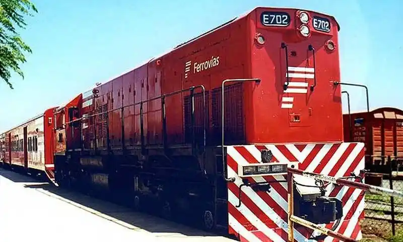 Indemnizan a pasajera arrojada del Tren Belgrano Norte durante un asalto 2 Indemnizan a pasajera arrojada del Tren Belgrano Norte durante un asalto