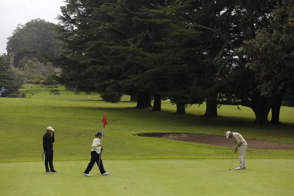 Cinco campos de golf en Mar del Plata entre mar, bosque y sierra 4 Cinco campos de golf en Mar del Plata entre mar, bosque y sierra