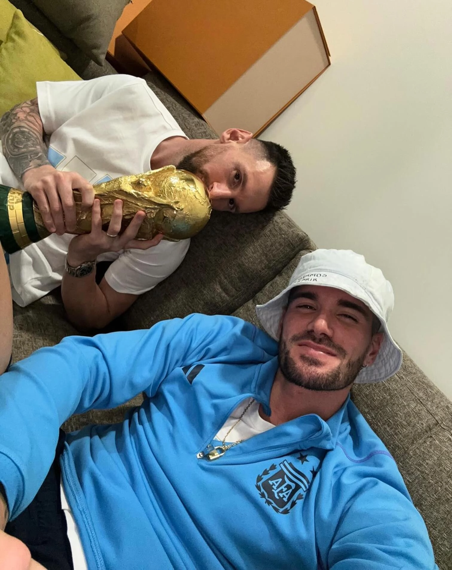 Rodrigo de Paul conmovido por la despedida de Leo Messi 2 Rodrigo de Paul y Messi