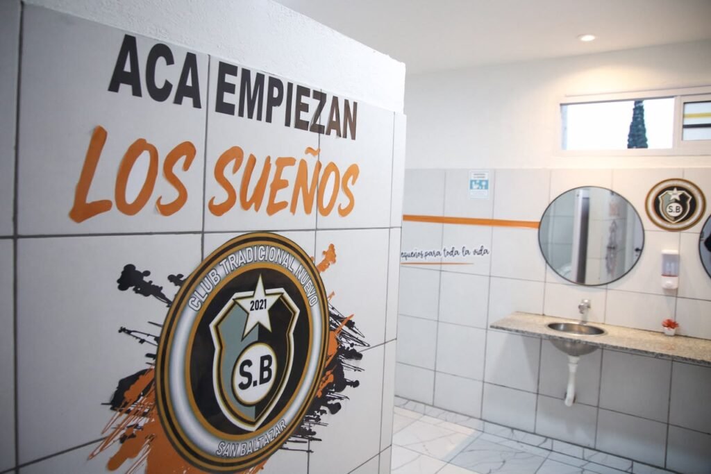 Magdalena Sierra inauguró obras y entregó equipamiento en Avellaneda 6 Magdalena Sierra inauguró obras y entregó equipamiento en Avellaneda