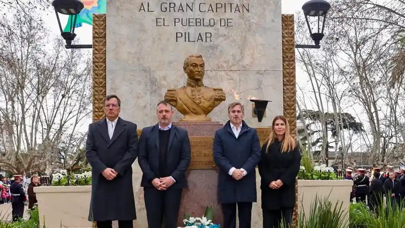 Achával pidió oportunidades para todos en homenaje a San Martín 2 Achával pidió oportunidades para todos en homenaje a San Martín