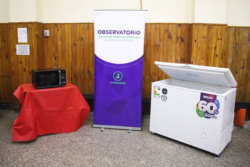 Magdalena Sierra inauguró obras y entregó equipamiento en Avellaneda 4 Magdalena Sierra inauguró obras y entregó equipamiento en Avellaneda