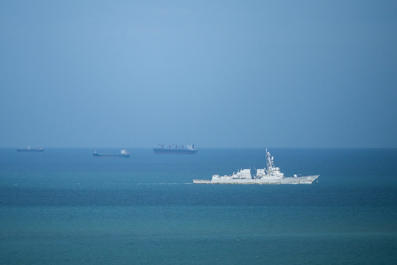 Nueve meses en el USS Abraham Lincoln 2 El USS Frank E. Petersen Jr., parte del grupo de combate del Lincoln, atracó esta semana en el puerto de Sriracha, Tailandia