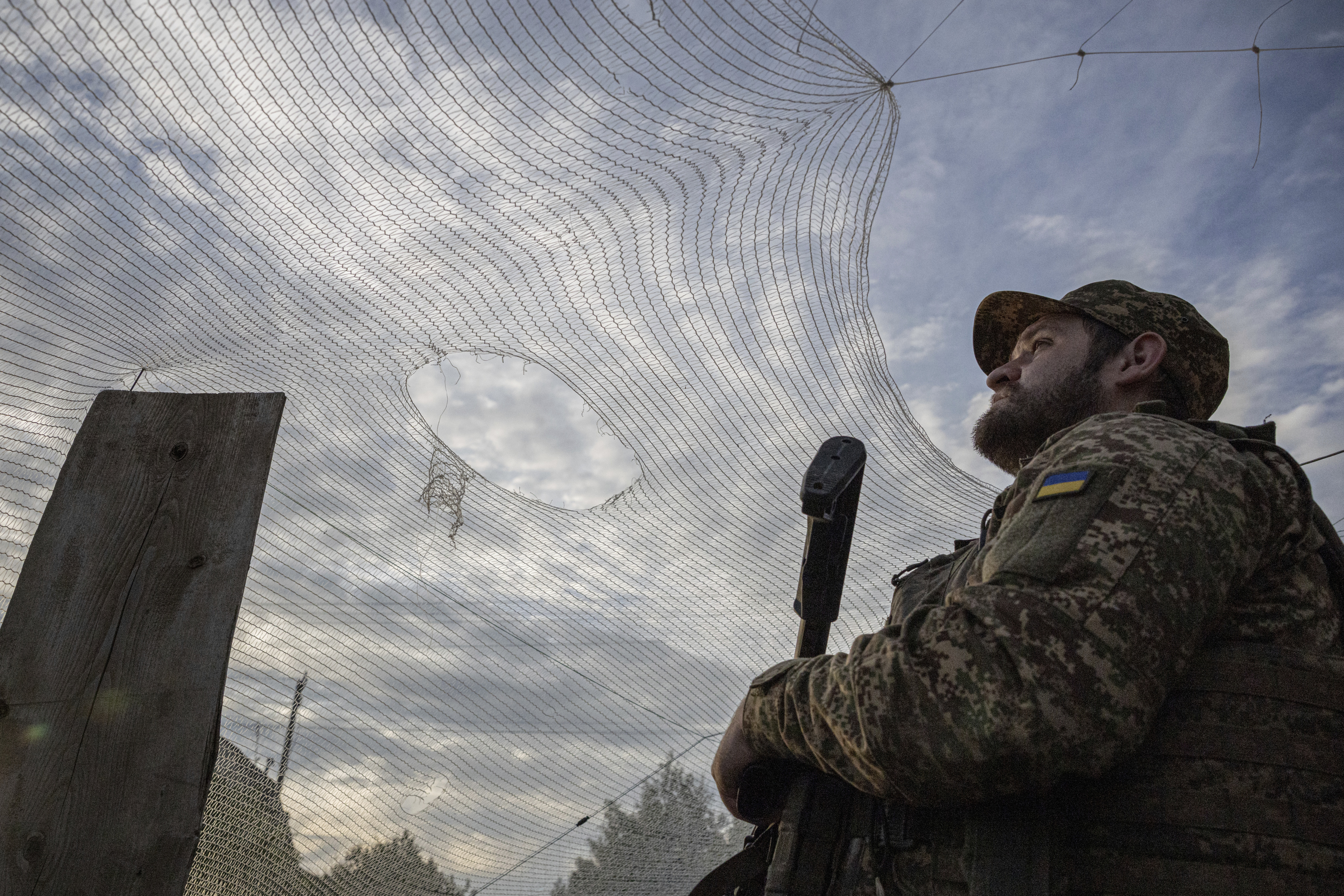 Járkiv sufre ataques con drones FPV 3 Posición del ejército ucraniano en el norte de Járkiv.