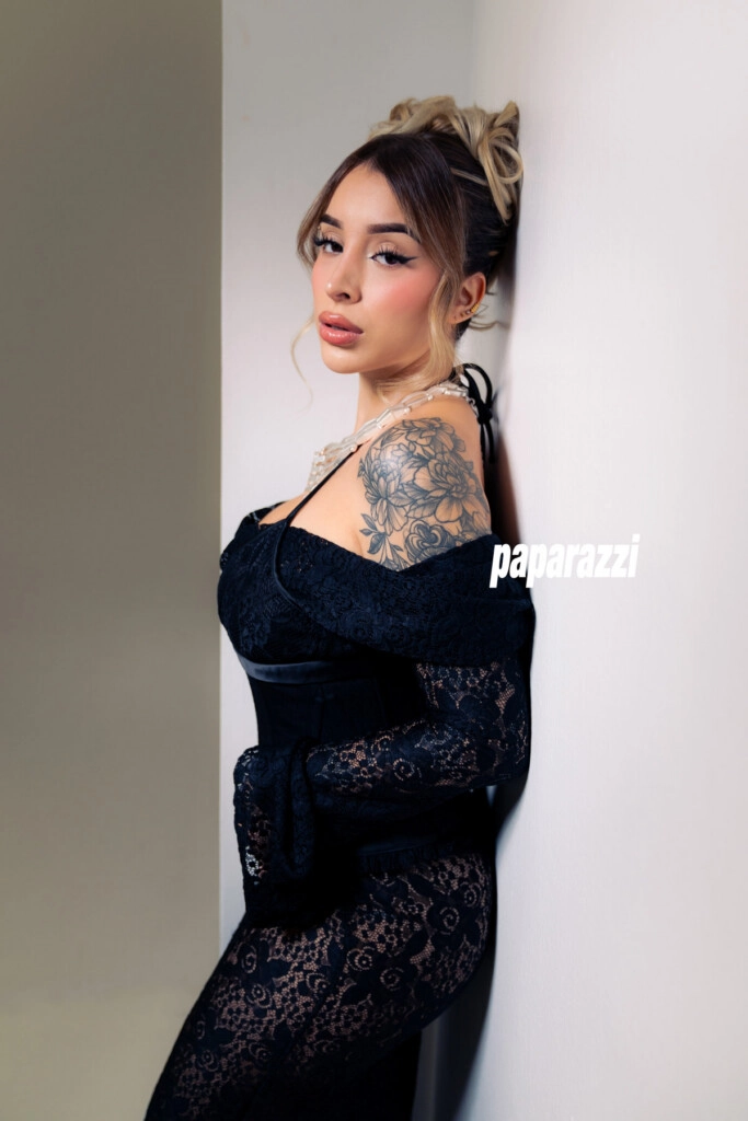 Albere domina en Paparazzi: A veces me come el personaje 8 ALBERE_PAPARAZZI