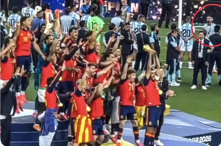 Foto polémica de jugador argentino que se plantó en la final desata rumores en la Scaloneta 2 Flaco Lopez