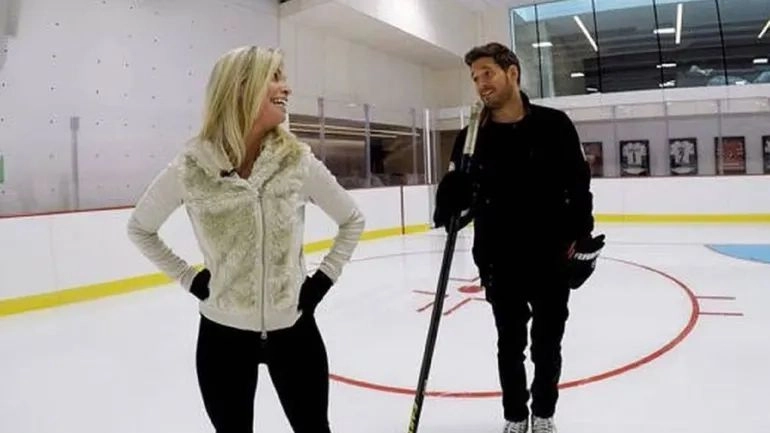 Bublé construyó una cancha en el subsuelo de la mansión de Luisana Lopilato 2 Bublé construyó una cancha en el subsuelo de la mansión de Luisana Lopilato