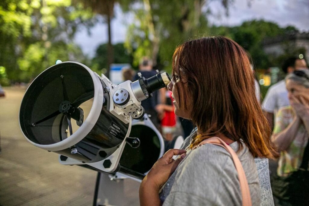 NASA reconoce al programa municipal Brown mira al Cielo por su divulgación científica 3 NASA reconoce al programa municipal Brown mira al Cielo por su divulgación científica