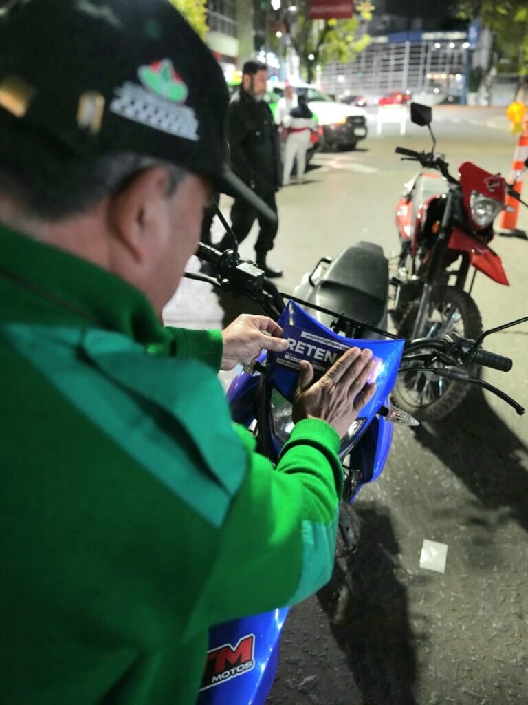 Secuestran siete vehículos en Monte Grande y 9 de Abril 2 Secuestran siete vehículos en Monte Grande y 9 de Abril