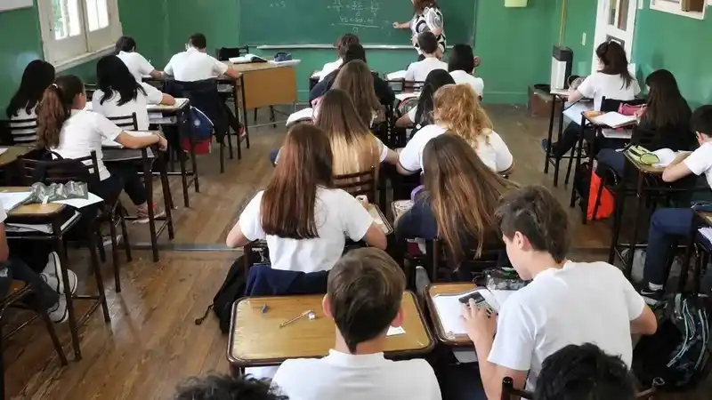 Provincia amplía apoyo a ingresantes de secundaria 2 Provincia amplía apoyo a ingresantes de secundaria