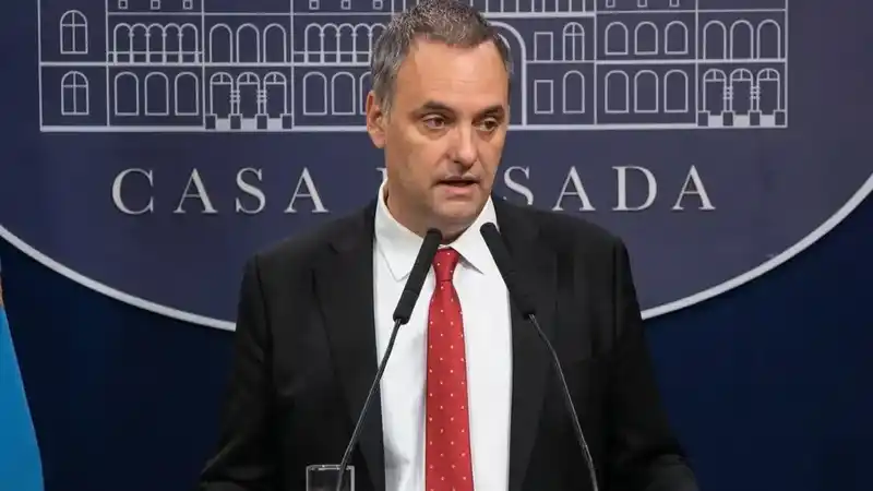 Investigan a Manuel Adorni por enriquecimiento ilícito 2 Investigan a Manuel Adorni por enriquecimiento ilícito