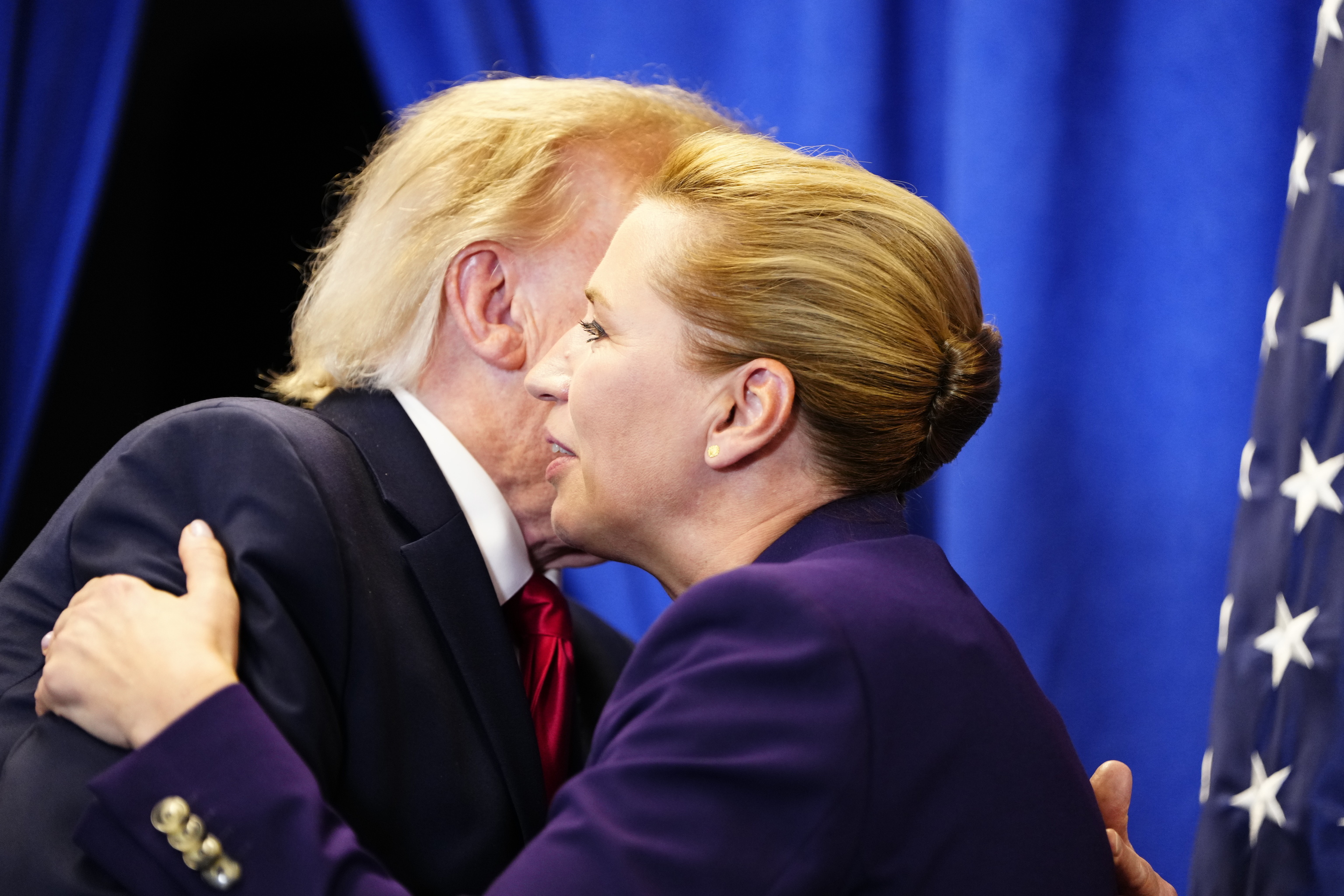 EEUU: el imperio sin coartada 3 Trump con la líder danesa, Mette Frederiksen.