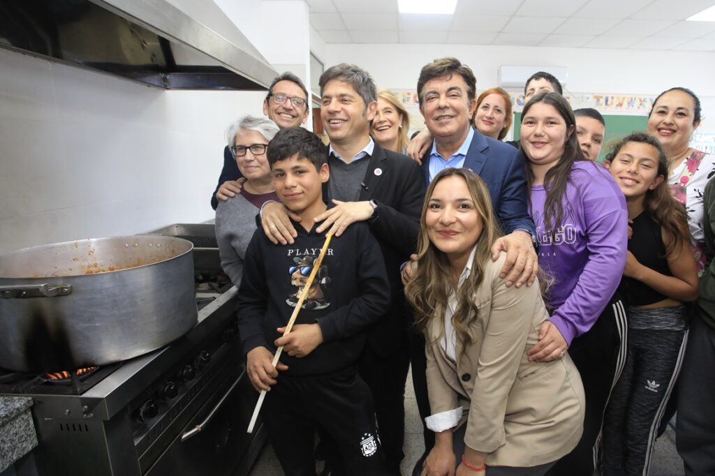 Espinoza y Kicillof inauguraron dos escuelas en La Matanza, una para 500 estudiantes con discapacidad 2 Espinoza y Kicillof inauguraron dos escuelas en La Matanza, una para 500 estudiantes con discapacidad