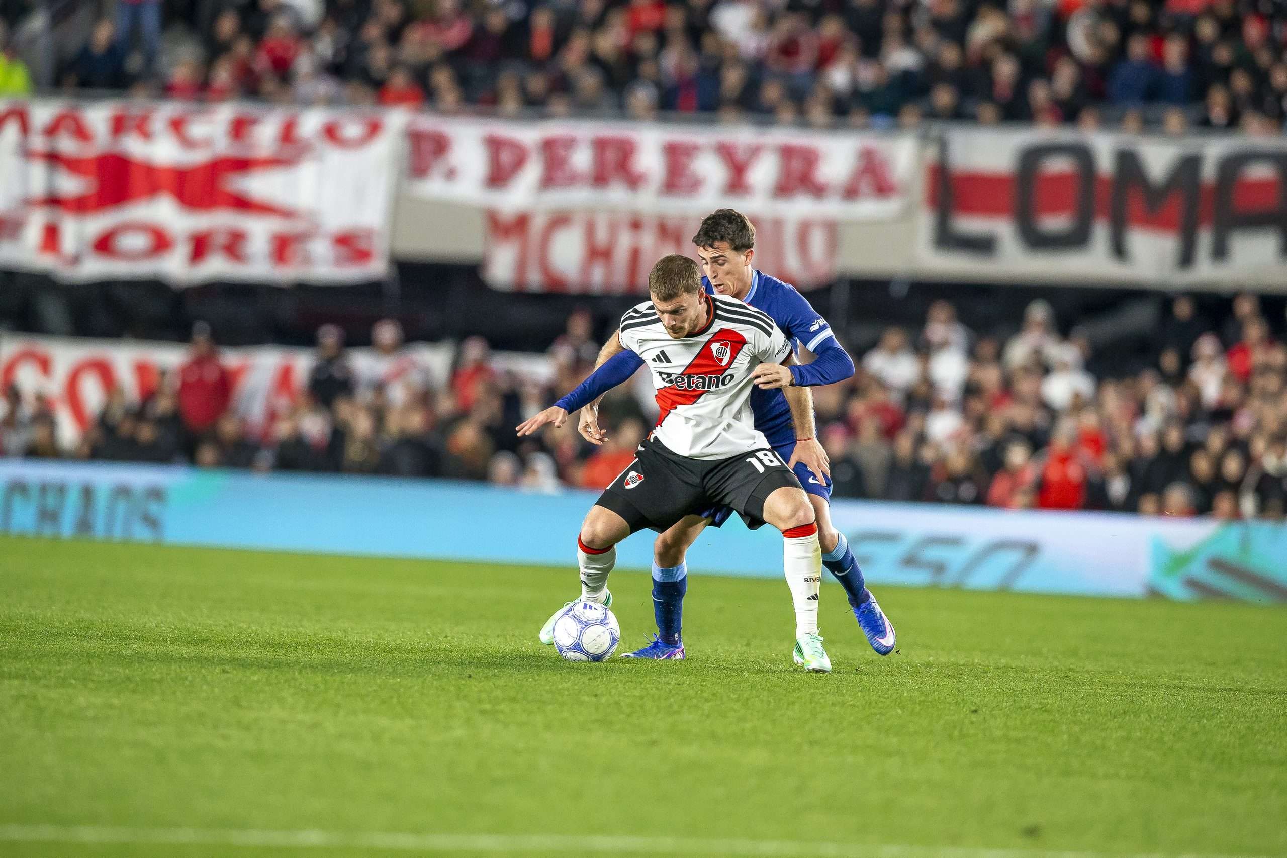 River, fortalecido tras vencer a Racing en el Monumental 4 River, fortalecido tras vencer a Racing en el Monumental