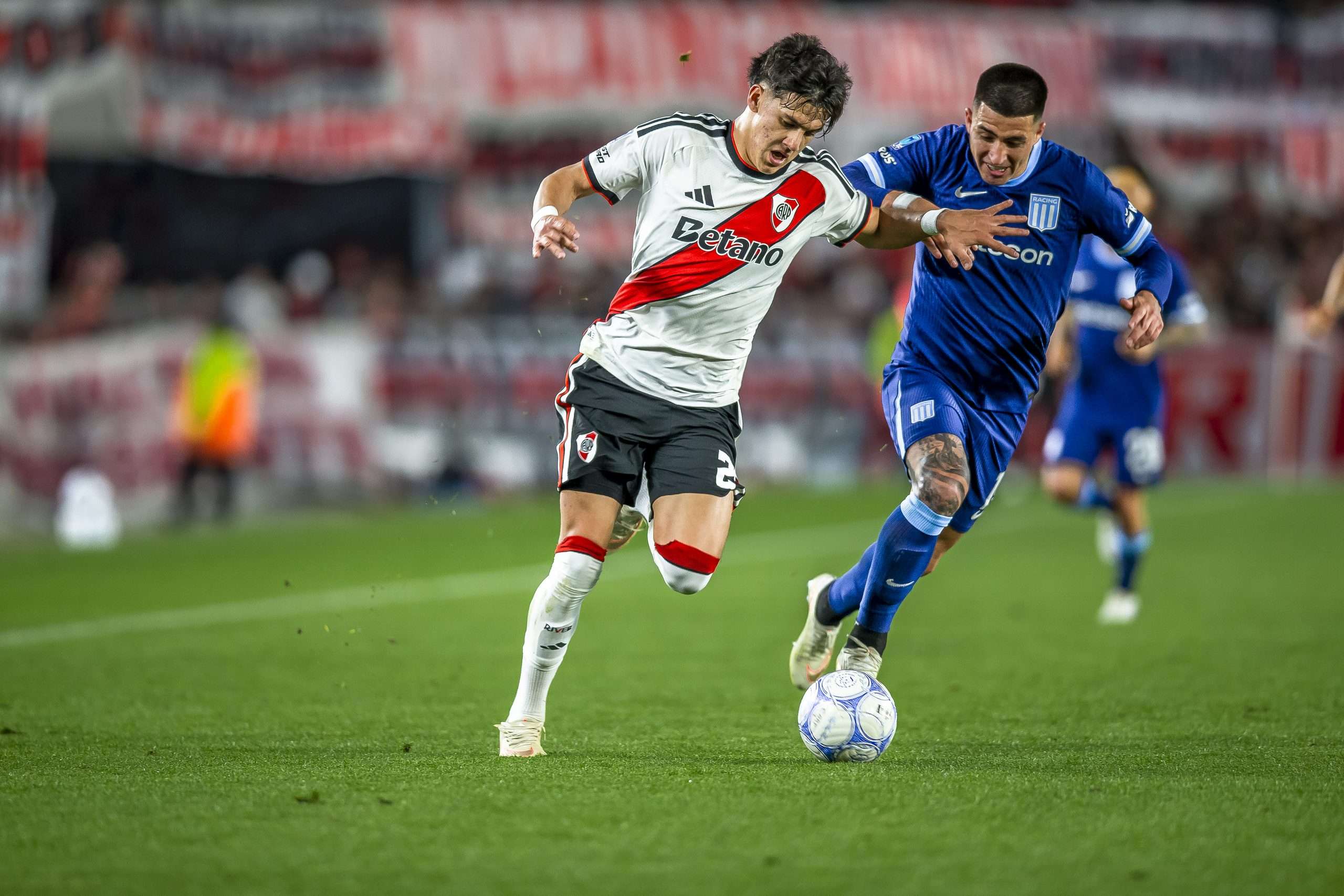 River, fortalecido tras vencer a Racing en el Monumental 2 River, fortalecido tras vencer a Racing en el Monumental