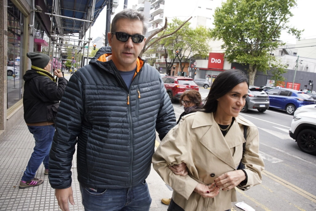 El último adiós a Fernando Confessore en fotos 9 Franco Mercuriali y su esposa. Fotos: RS Fotos.