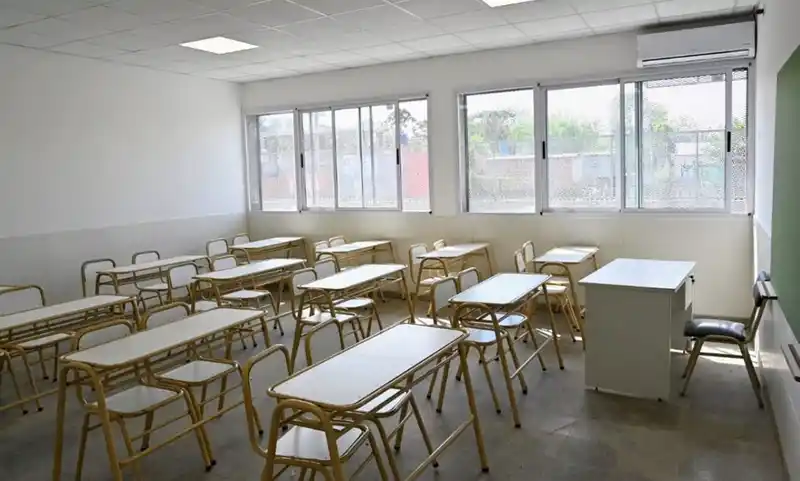 Paro docente bonaerense por fondos y salarios 2 Paro docente bonaerense por fondos y salarios