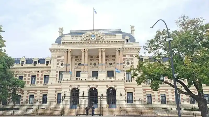 Modifican la licencia por duelo de estatales bonaerenses 2 Modifican la licencia por duelo de estatales bonaerenses