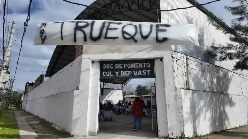 Trueque en Pilar ante la crisis creciente 2 Trueque en Pilar ante la crisis creciente